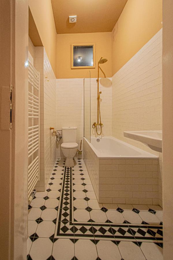 4 Bedrooms 130M2 Apartment At The Main City Square Prague Ngoại thất bức ảnh